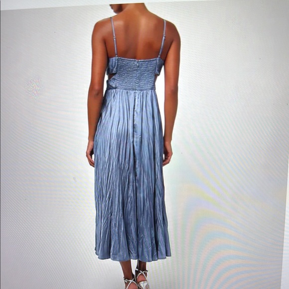 Lulu's Blue Midi Dress - Picture 2 of 8